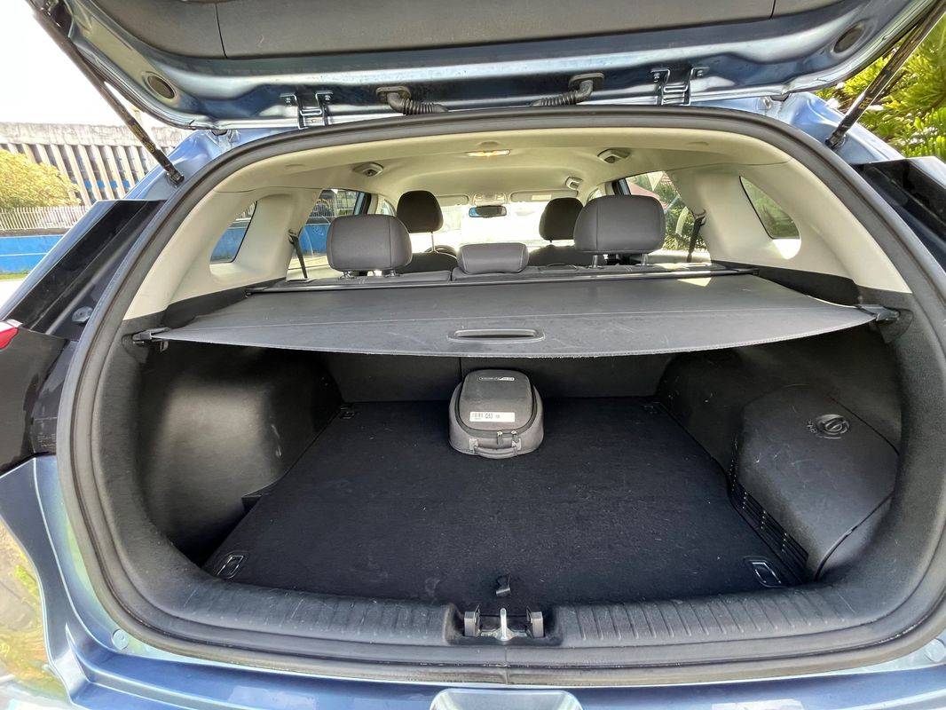 kia-niro-2019-hibrido-a-gasolina-1580cc