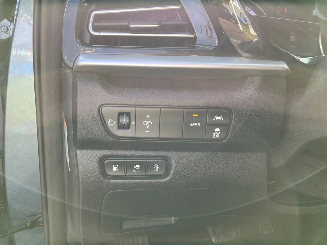 kia-niro-2019-hibrido-a-gasolina-1580cc