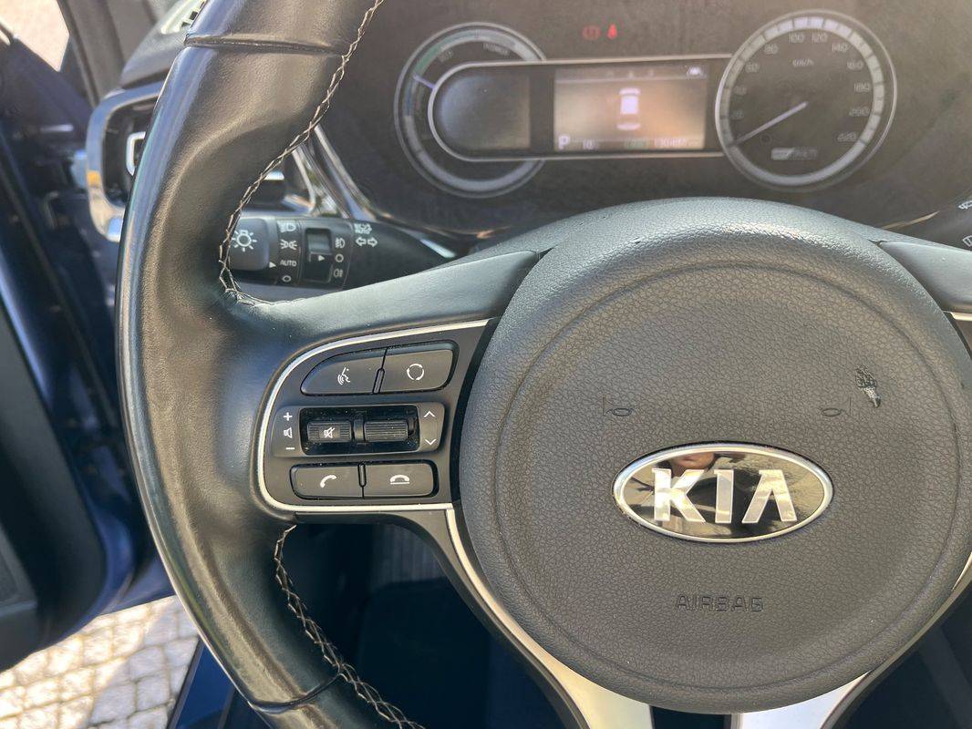 kia-niro-2019-hibrido-a-gasolina-1580cc