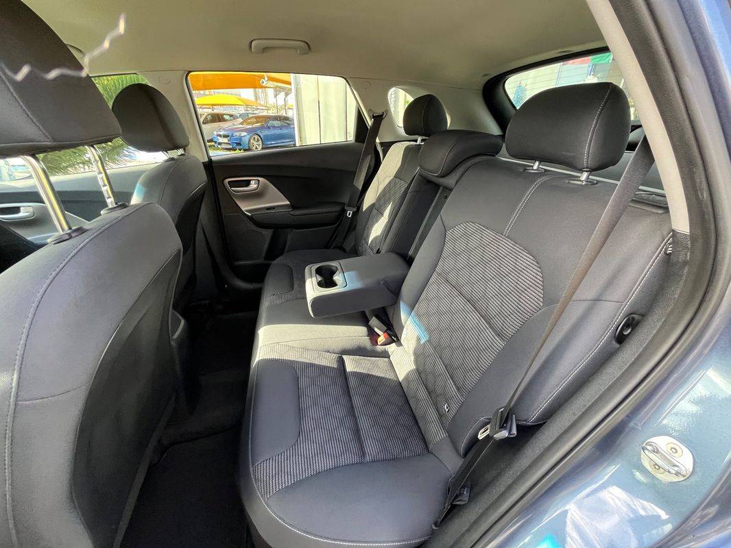 kia-niro-2019-hibrido-a-gasolina-1580cc
