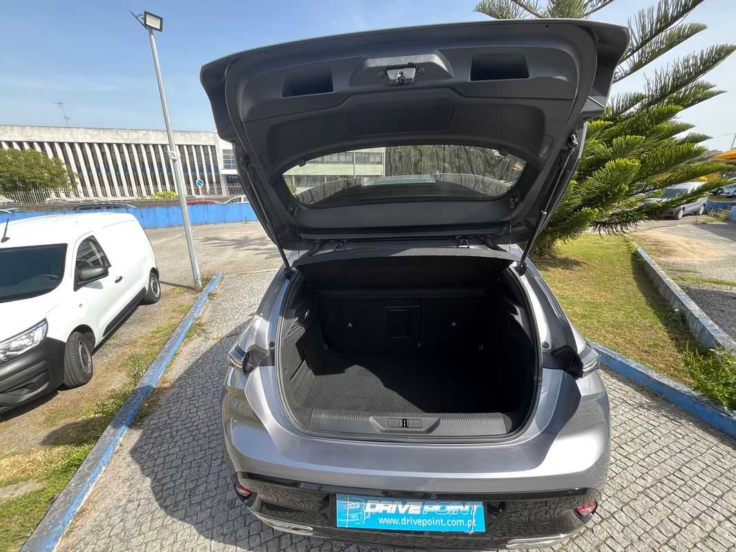 peugeot-308-2022-diesel-1499cc