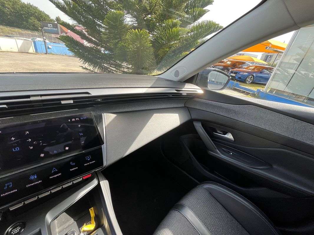 peugeot-308-2022-diesel-1499cc