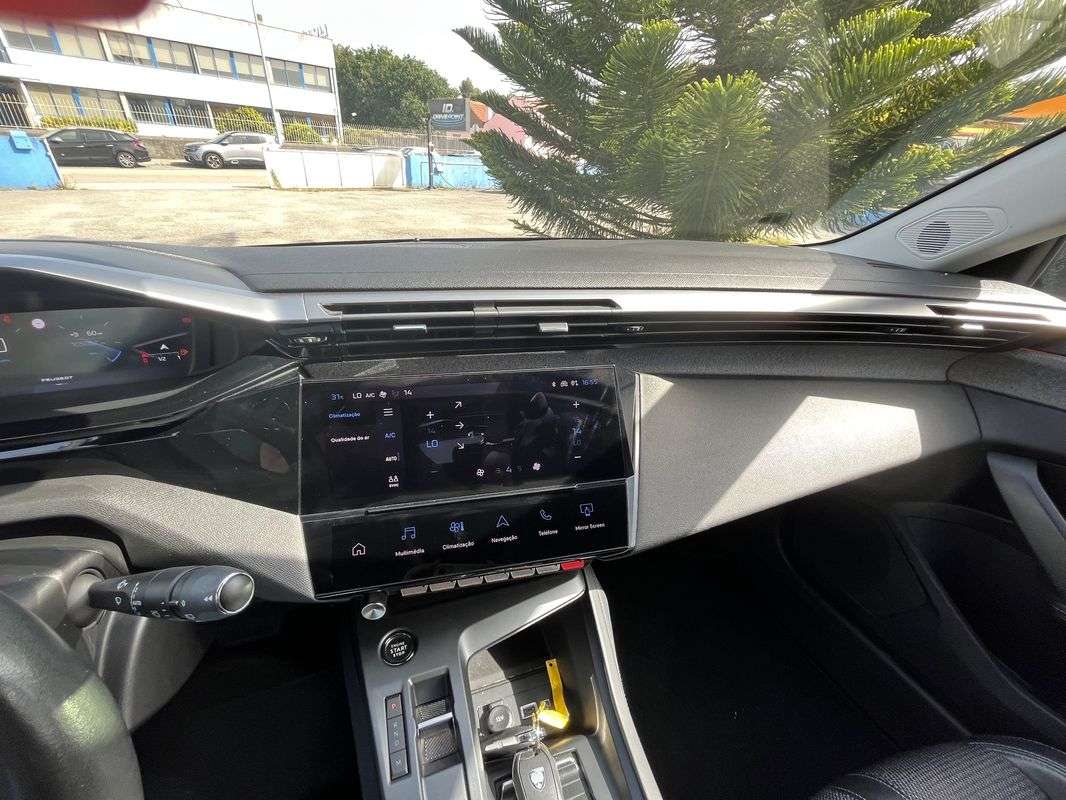 peugeot-308-2022-diesel-1499cc