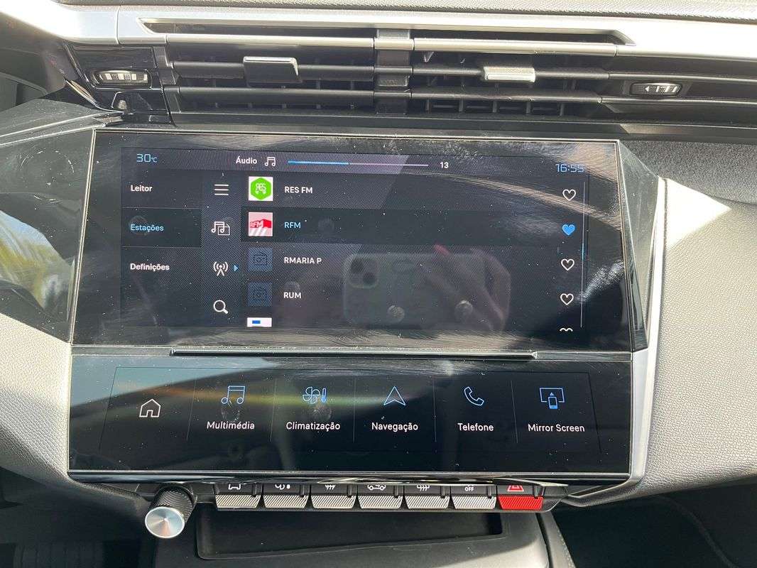 peugeot-308-2022-diesel-1499cc
