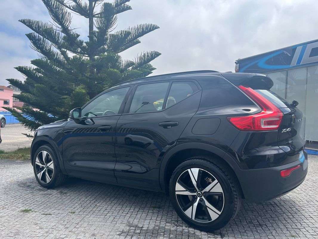 volvo-xc40-2022-eletrico-0cc