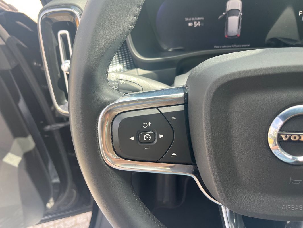 volvo-xc40-2022-eletrico-0cc