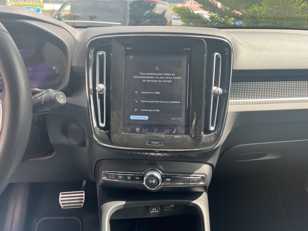 volvo-xc40-2022-eletrico-0cc