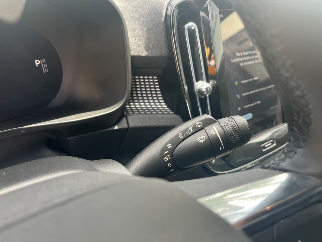 volvo-xc40-2022-eletrico-0cc