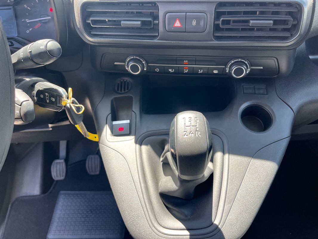 citroen-berlingo-2021-diesel-1499cc