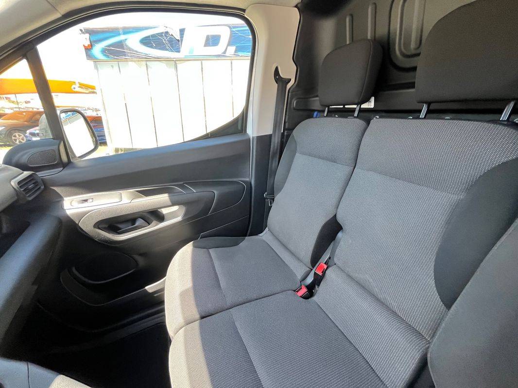 citroen-berlingo-2021-diesel-1499cc