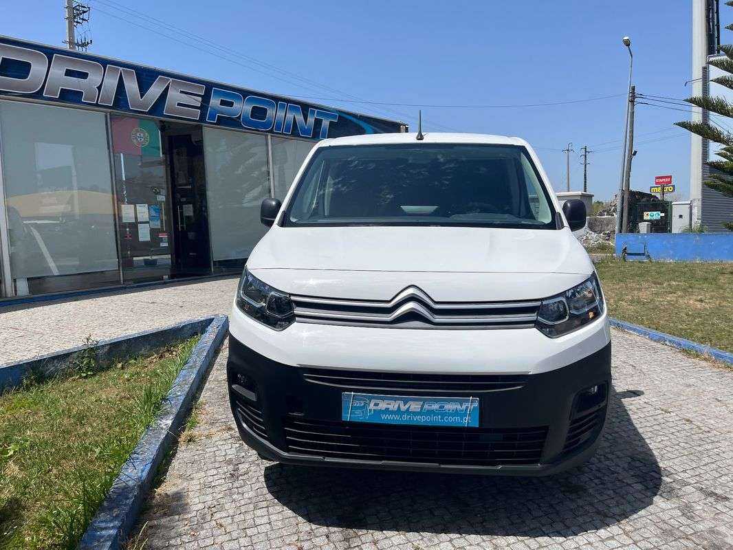 citroen-berlingo-2022-diesel-1499cc