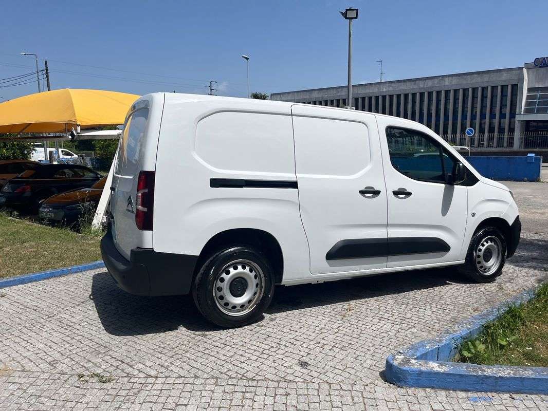 citroen-berlingo-2022-diesel-1499cc
