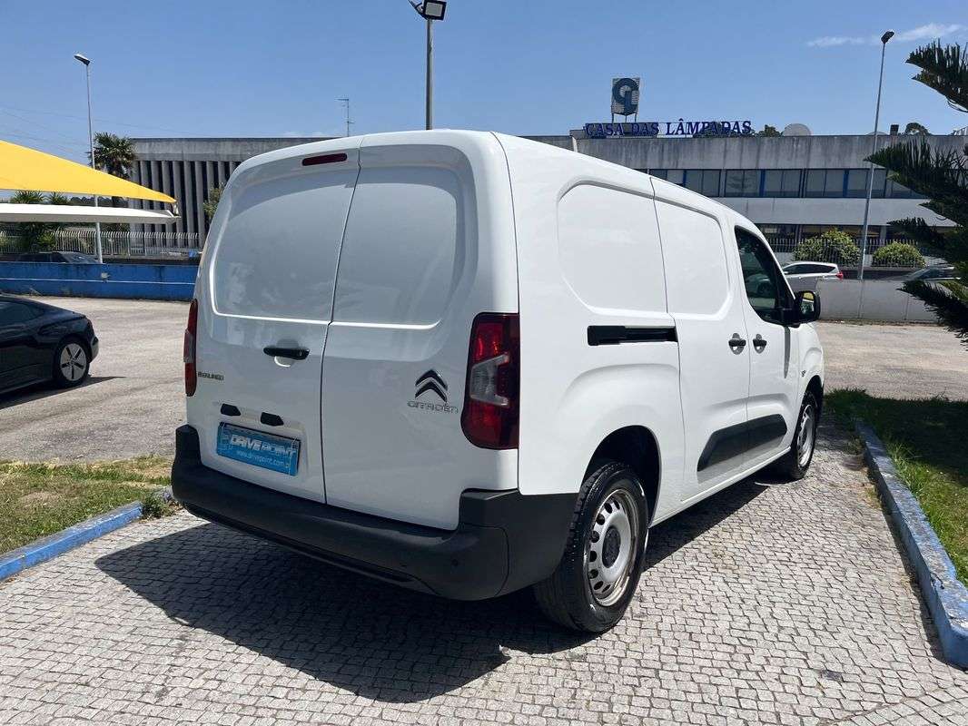 citroen-berlingo-2022-diesel-1499cc