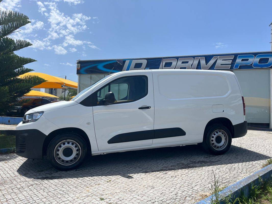 citroen-berlingo-2022-diesel-1499cc