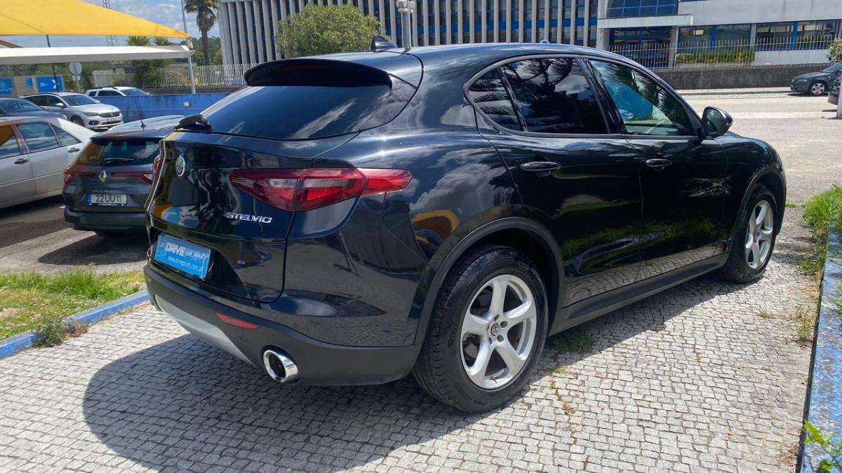 alfa-romeo-stelvio-2019-diesel-2143cc