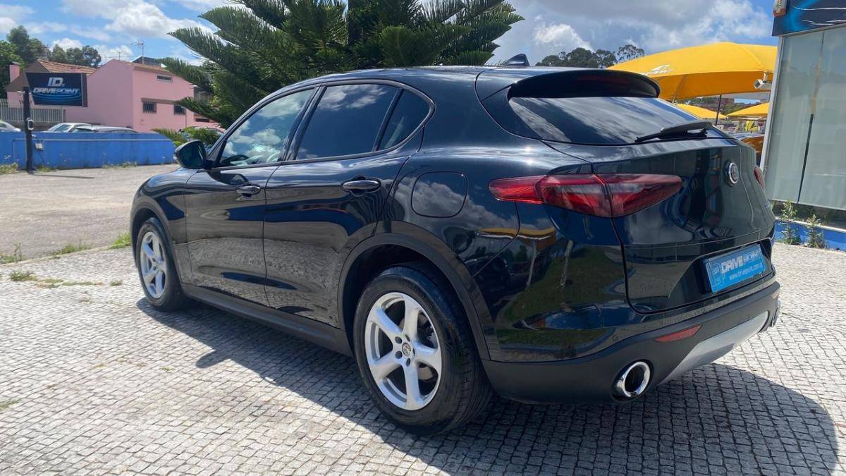 alfa-romeo-stelvio-2019-diesel-2143cc