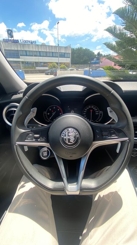 alfa-romeo-stelvio-2019-diesel-2143cc