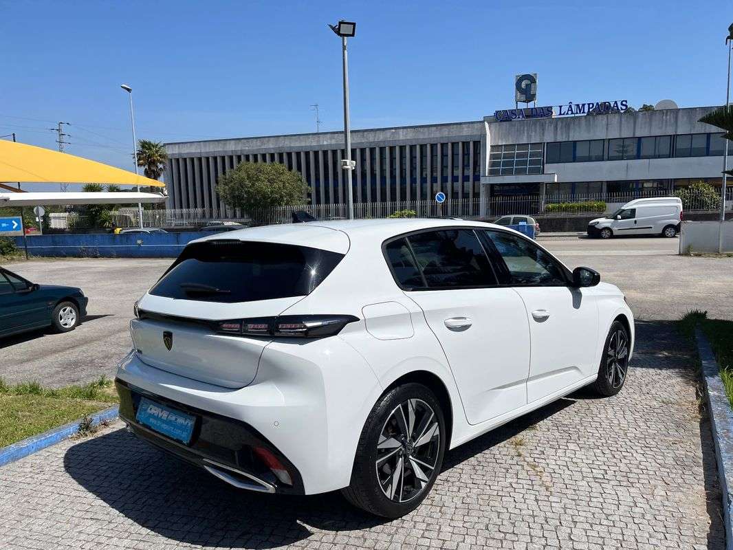 peugeot-308-2022-diesel-1499cc