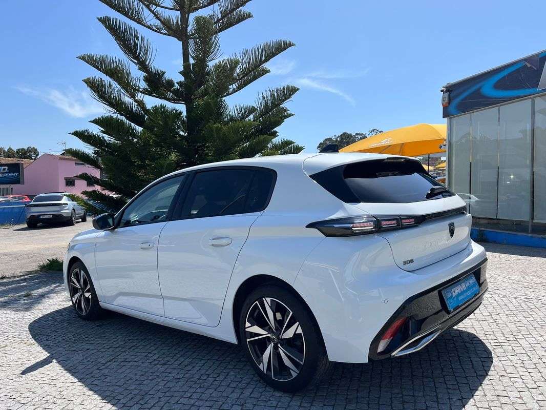 peugeot-308-2022-diesel-1499cc