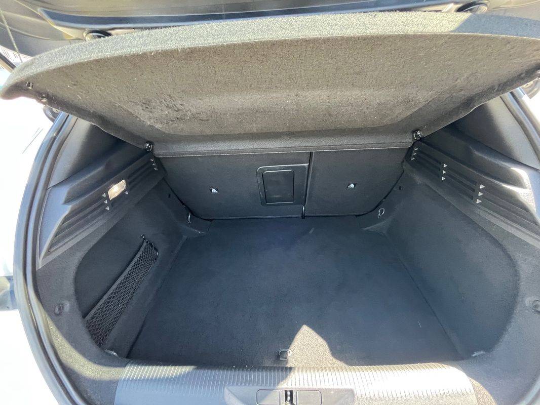 peugeot-308-2022-diesel-1499cc