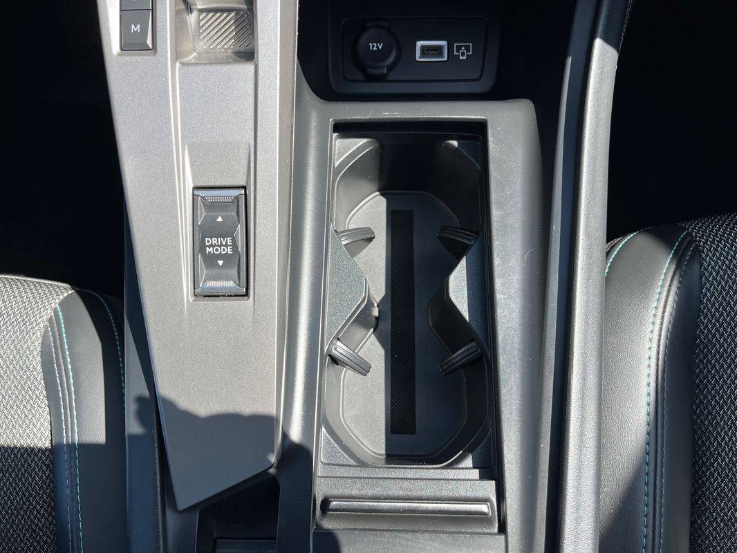peugeot-308-2022-diesel-1499cc