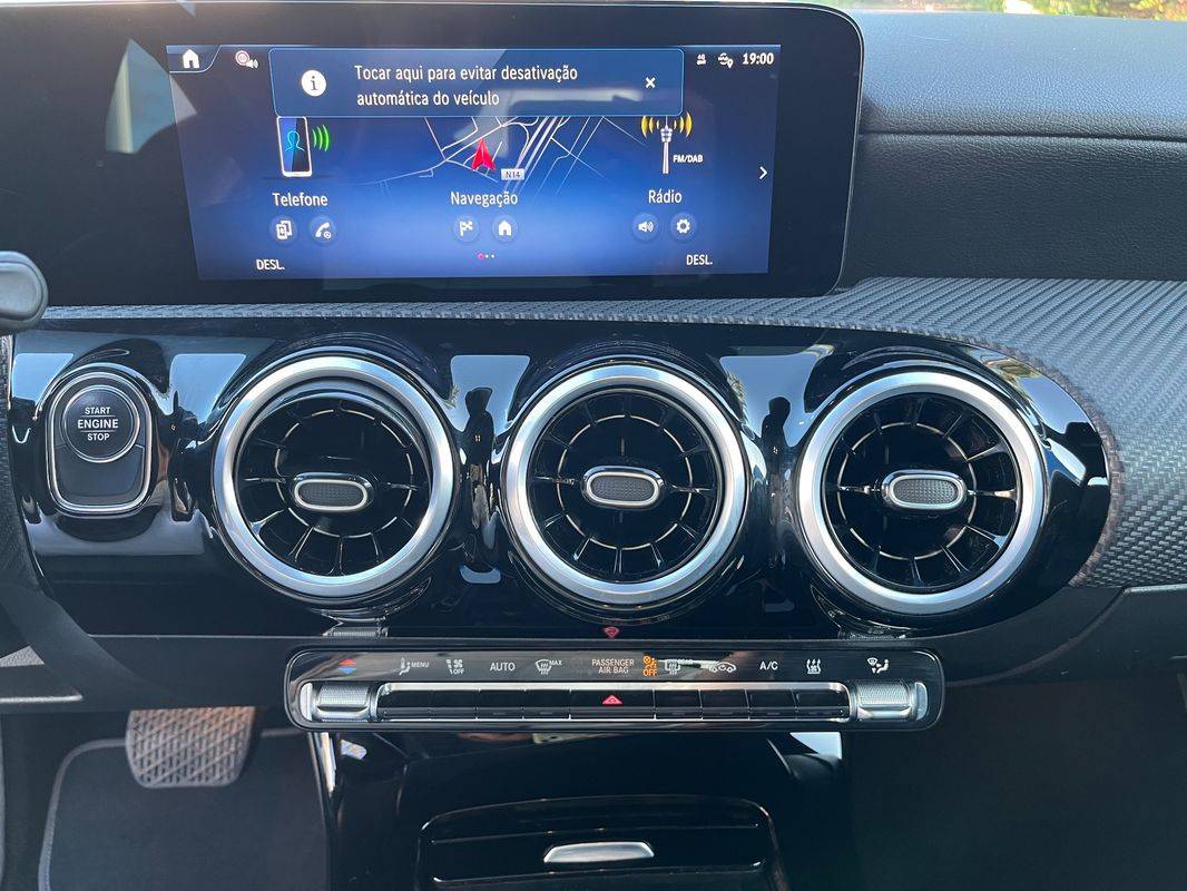 mercedes-benz-cla-2024-hibrido-a-gasolina-1332cc