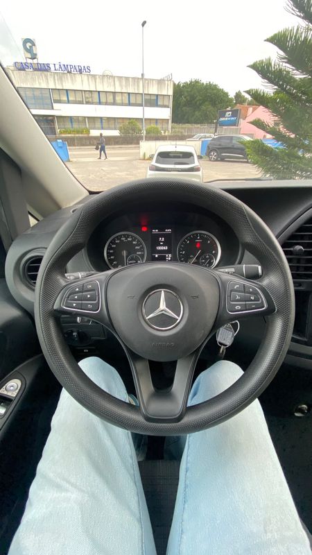 mercedes-benz-vito-2021-diesel-1950cc