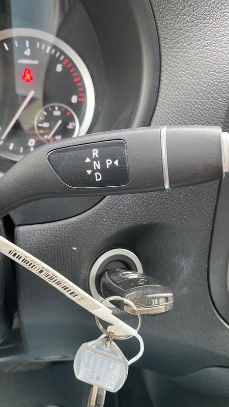 mercedes-benz-vito-2021-diesel-1950cc