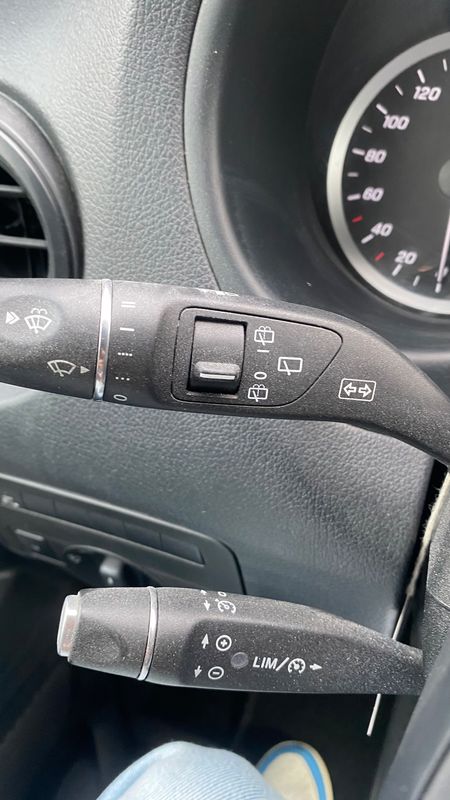 mercedes-benz-vito-2021-diesel-1950cc