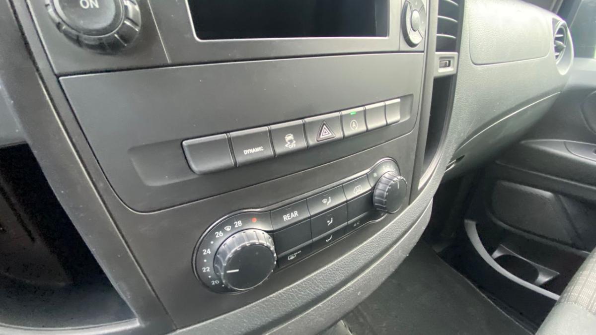 mercedes-benz-vito-2021-diesel-1950cc
