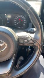 toyota-yaris-2021-hibrido-a-gasolina-1490cc