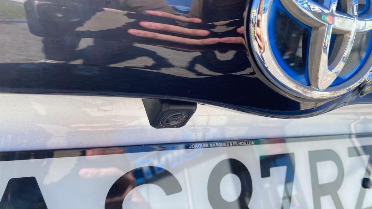 toyota-yaris-2021-hibrido-a-gasolina-1490cc