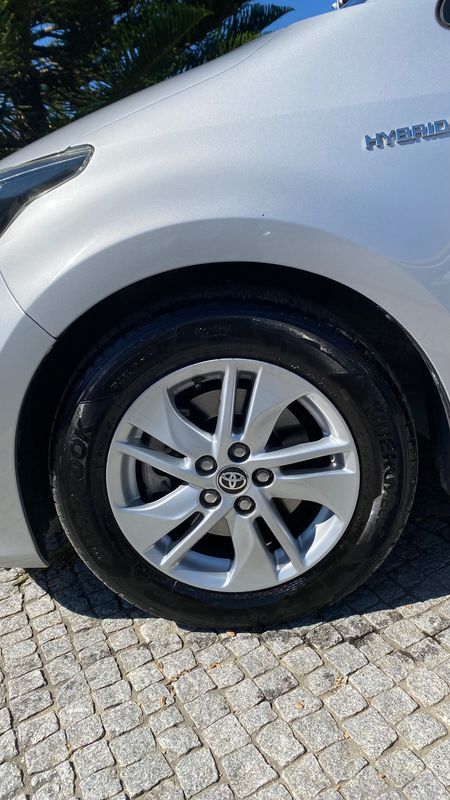 toyota-yaris-2021-hibrido-a-gasolina-1490cc