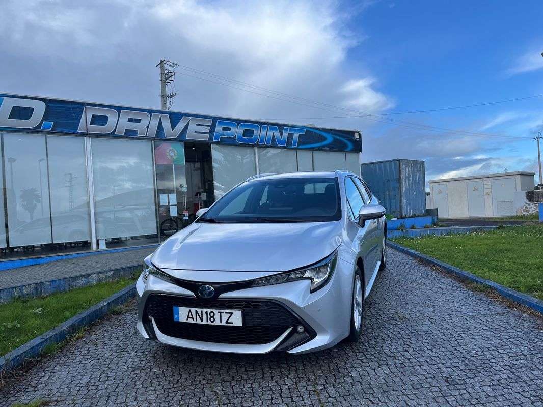 toyota-corolla-2022-hibrido-a-gasolina-1798cc