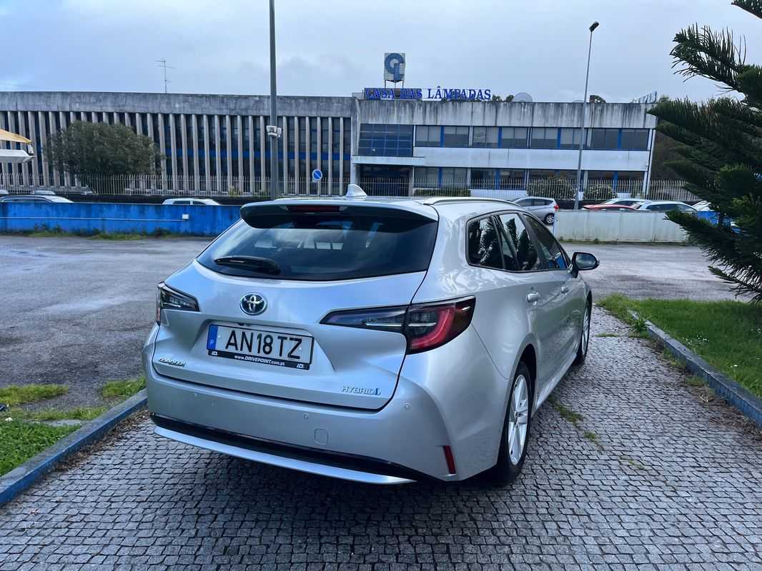 toyota-corolla-2022-hibrido-a-gasolina-1798cc