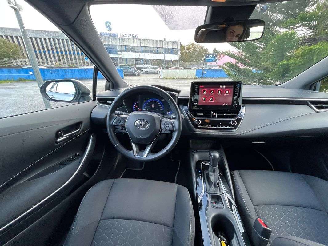 toyota-corolla-2022-hibrido-a-gasolina-1798cc