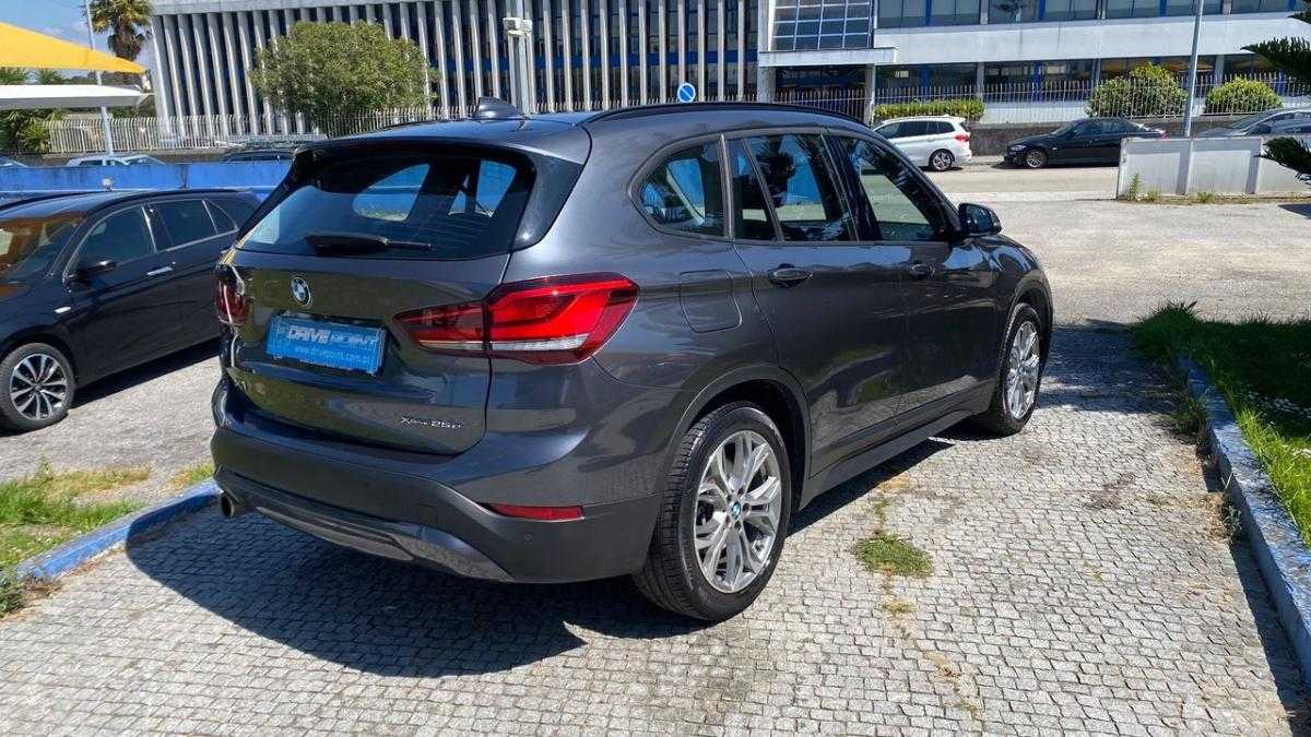 bmw-x1-2021-hibrido-a-gasolina-1499cc