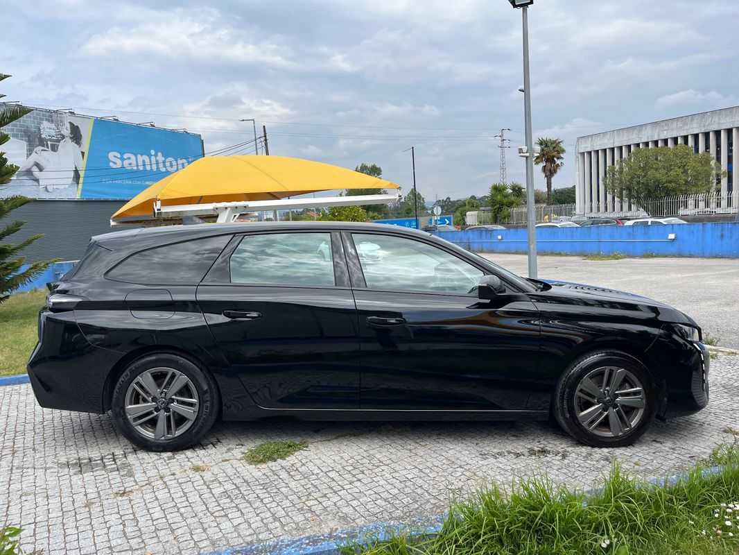 peugeot-308-sw-2022-diesel-1499cc