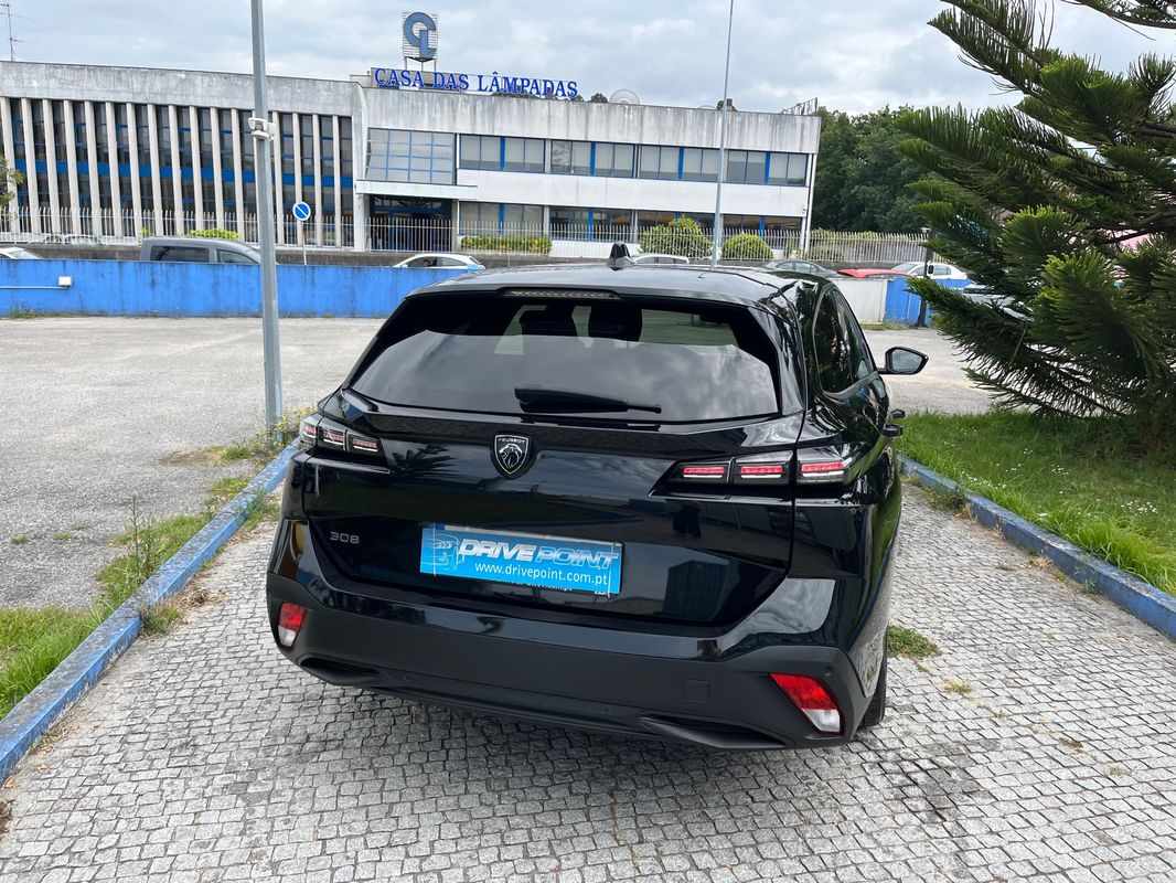 peugeot-308-sw-2022-diesel-1499cc