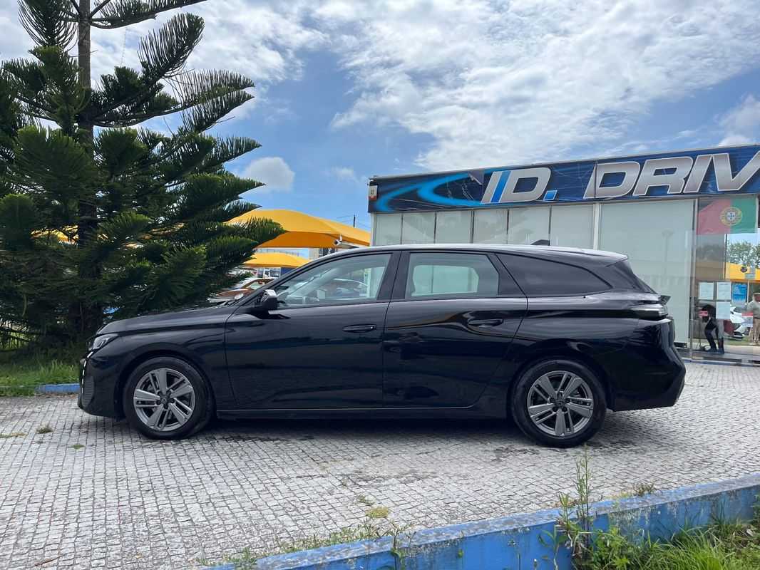 peugeot-308-sw-2022-diesel-1499cc
