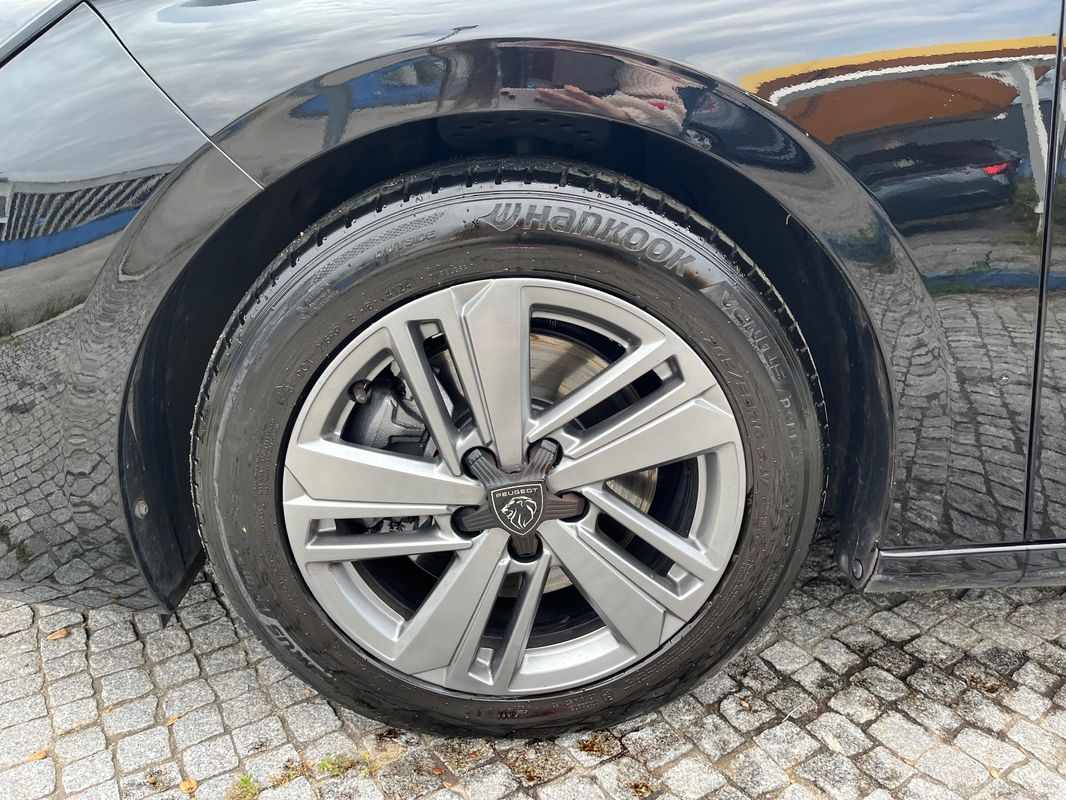peugeot-308-sw-2022-diesel-1499cc