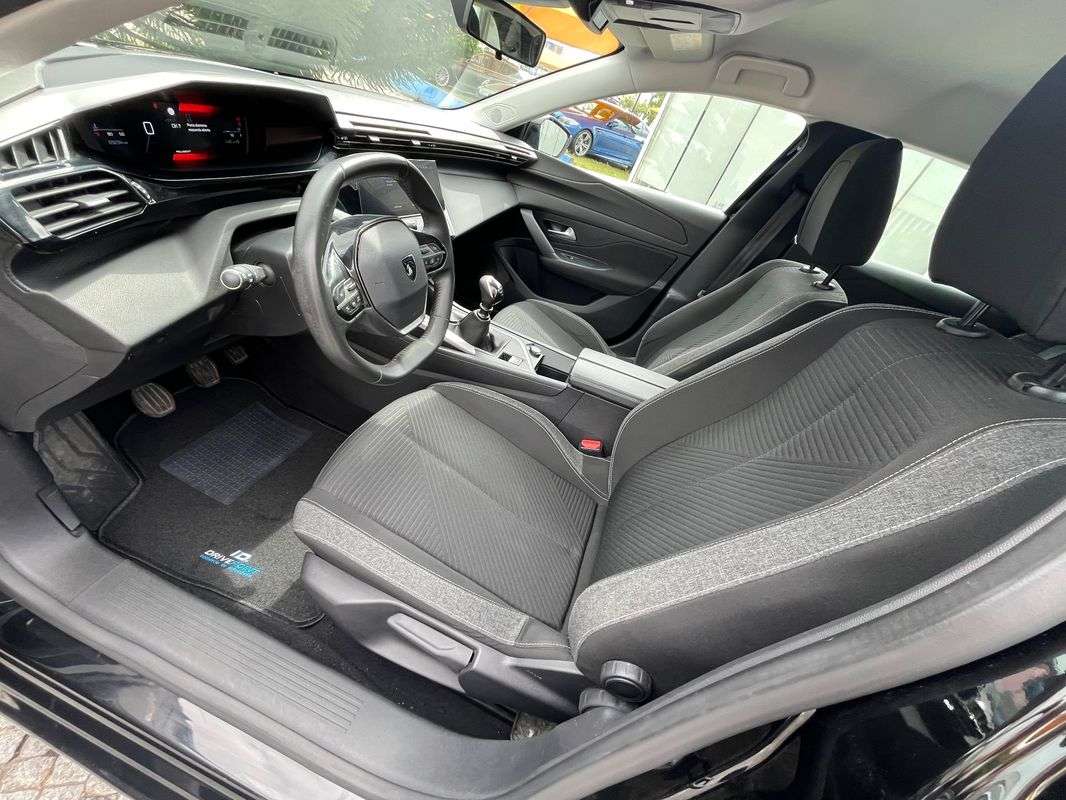 peugeot-308-sw-2022-diesel-1499cc