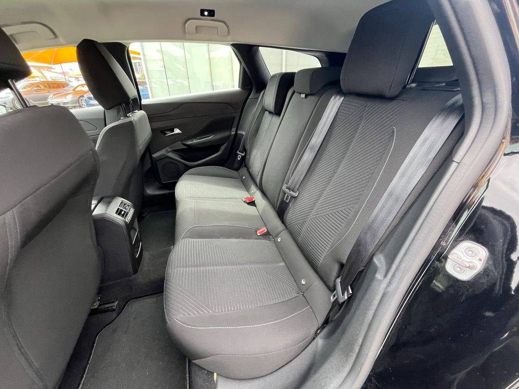 peugeot-308-sw-2022-diesel-1499cc