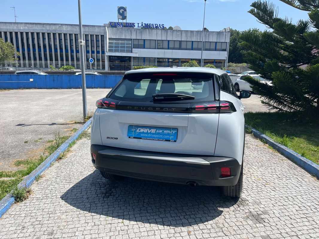 peugeot-2008-2025-gasolina-1199cc