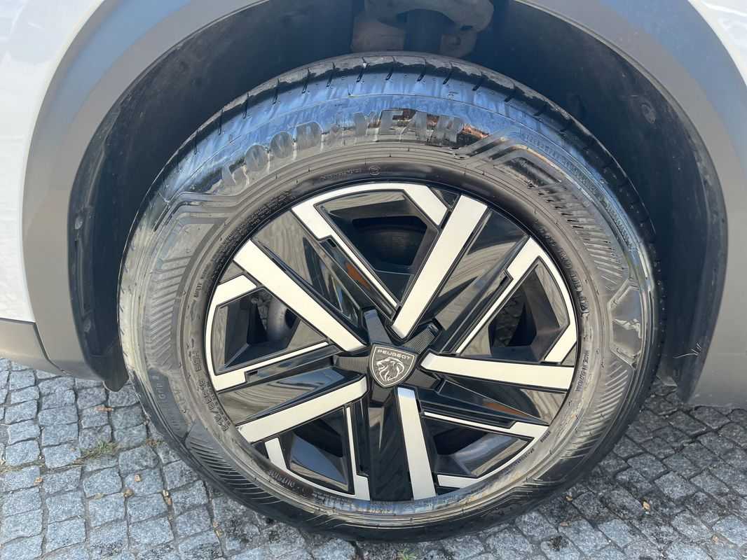 peugeot-2008-2025-gasolina-1199cc