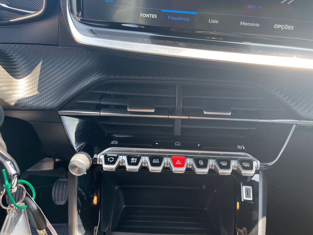 peugeot-2008-2025-gasolina-1199cc