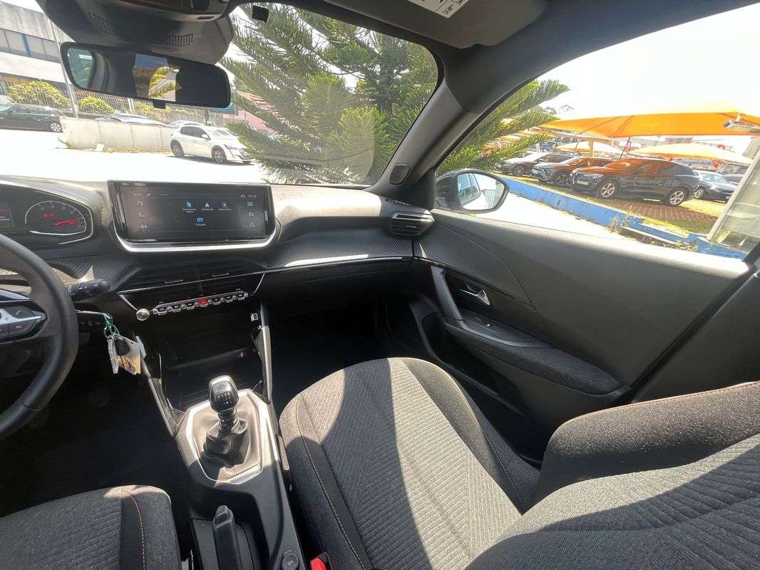 peugeot-2008-2025-gasolina-1199cc