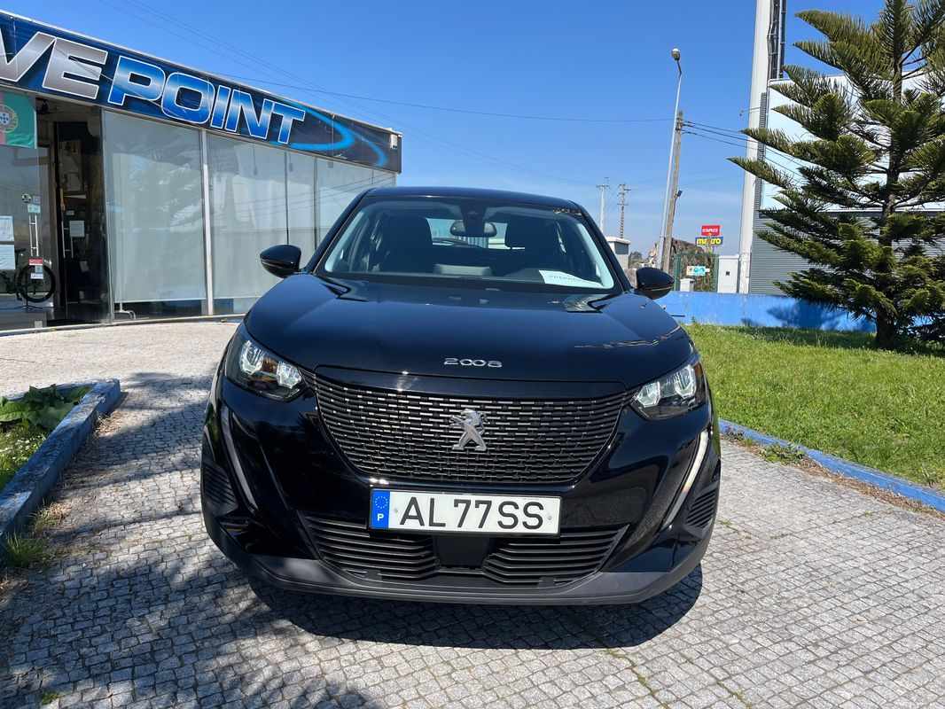 peugeot-2008-2021-diesel-1499cc