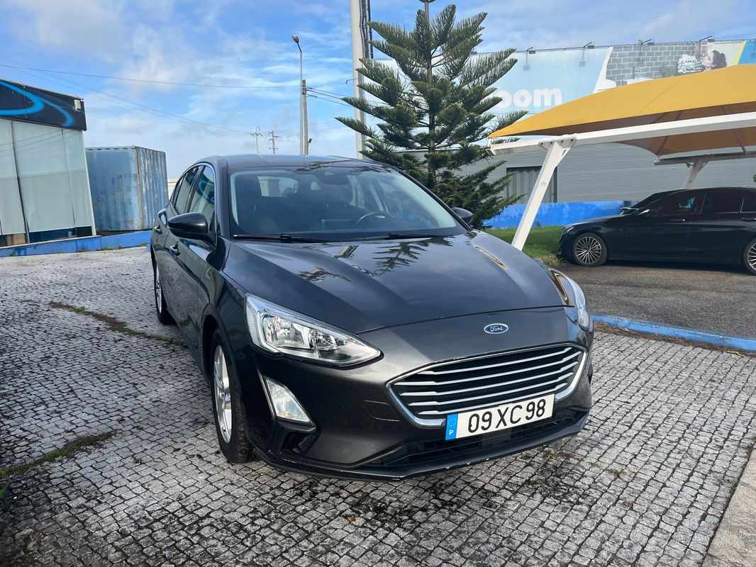 ford-focus-2019-diesel-1499cc