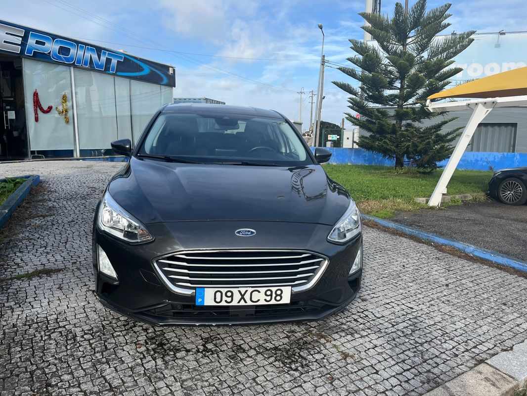 ford-focus-2019-diesel-1499cc